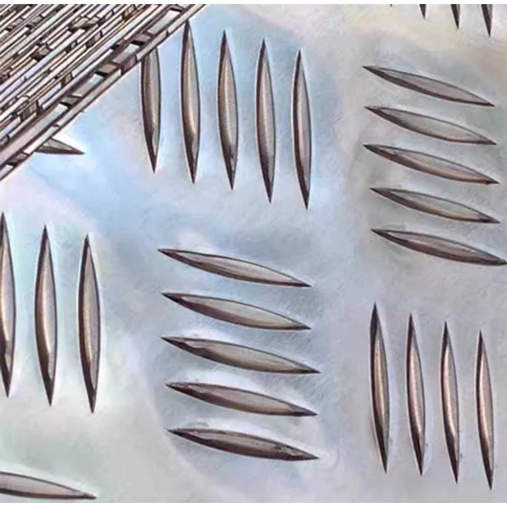 알루미늄 체크판 스틸 양각 알루미늄체크판 플레이트 1.0mmx1000mmx2000mm 10장 - 상세 이미지 4