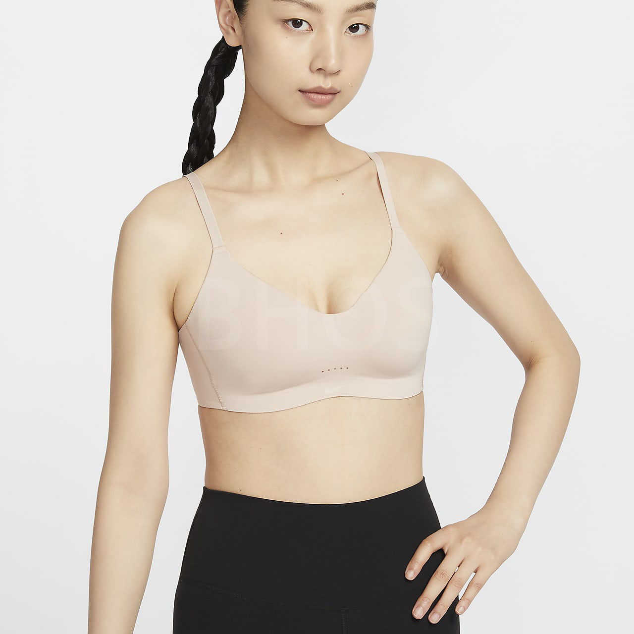 나이키 운동내의 여성
