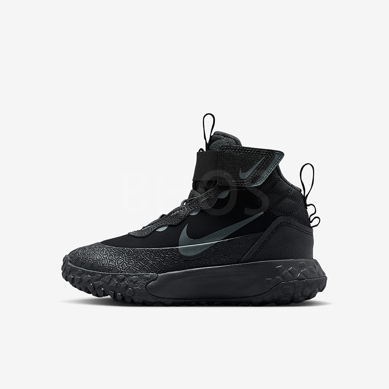 나이키 TERRA SCOUT 키즈 스니커즈