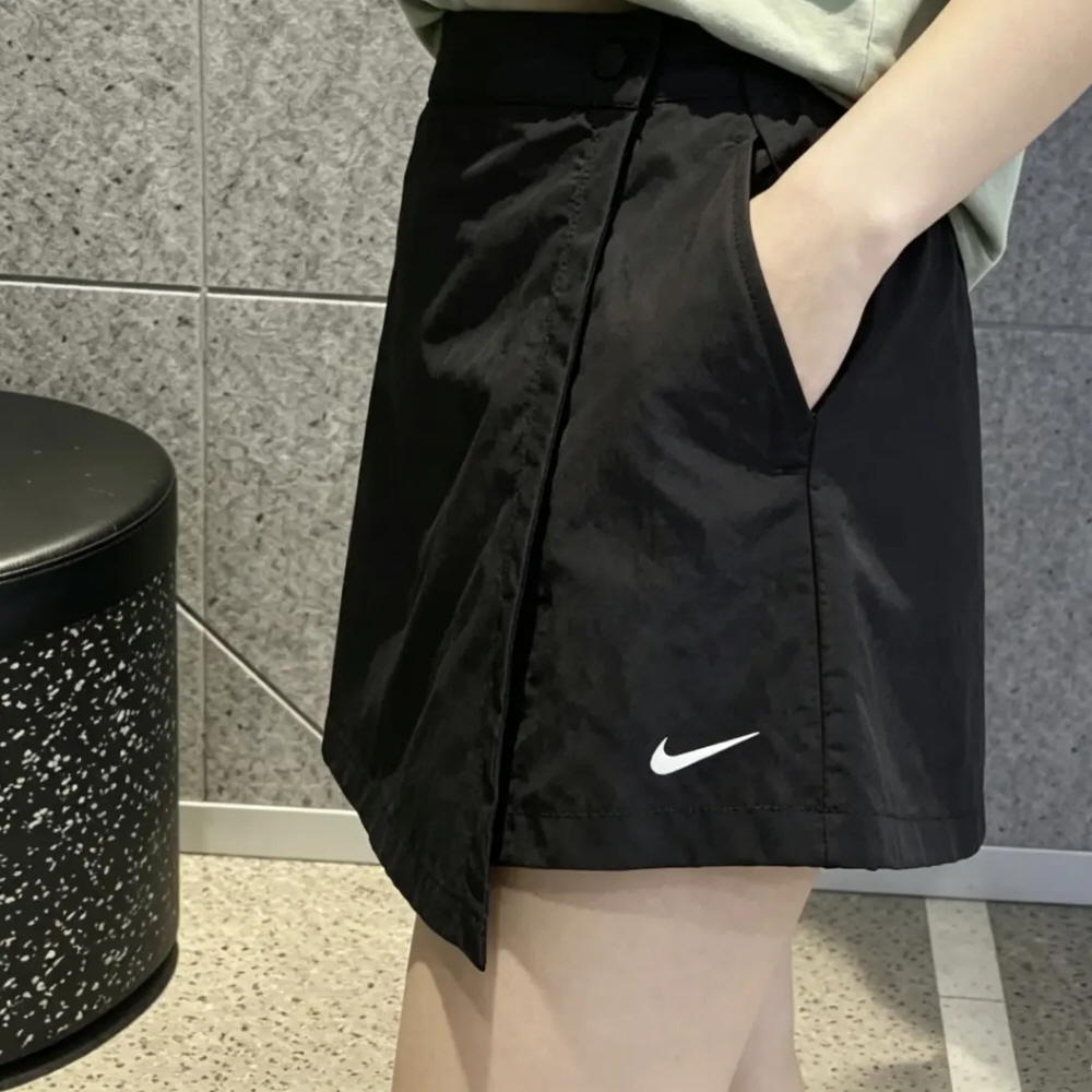 나이키 스포츠 웨어 스커트 반바지 미드라이즈 우븐 팬츠 블랙 IR1649-010 이미지 6
