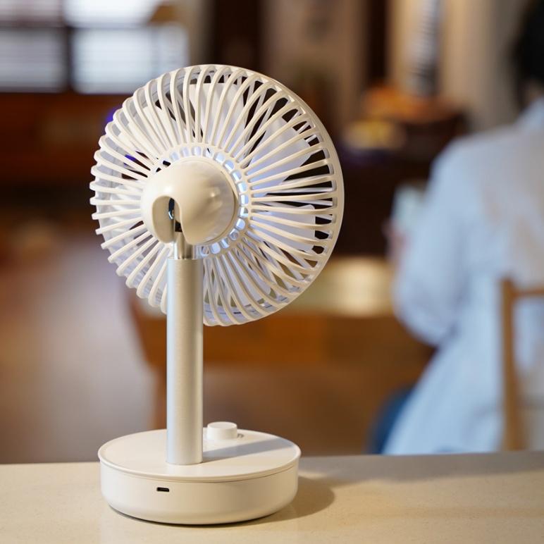캠핑 휴대용 BLDC 미니선풍기 충전용 책상용 무선선풍기 18cm - 상세 이미지 4