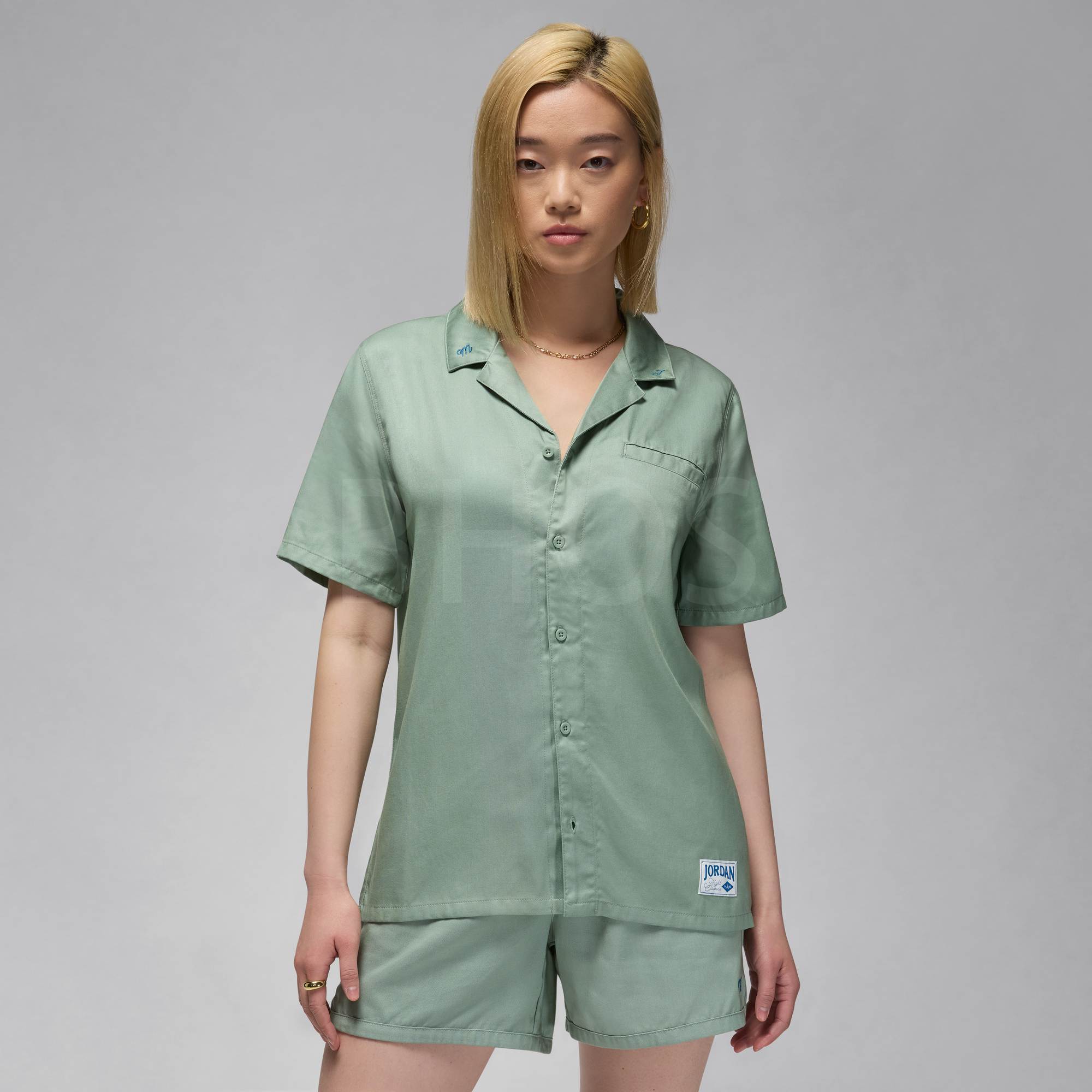 나이키 우먼스 조던 우븐 솔리드 반팔