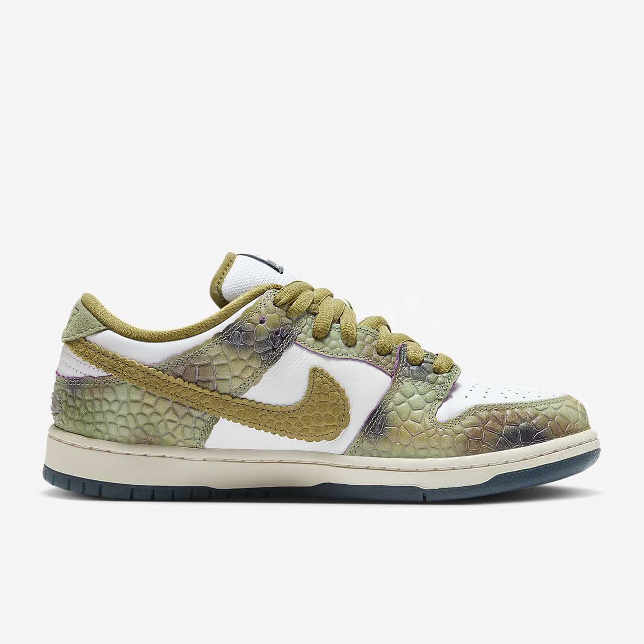 나이키 x 알렉시스 사블론 SB 덩크 로우