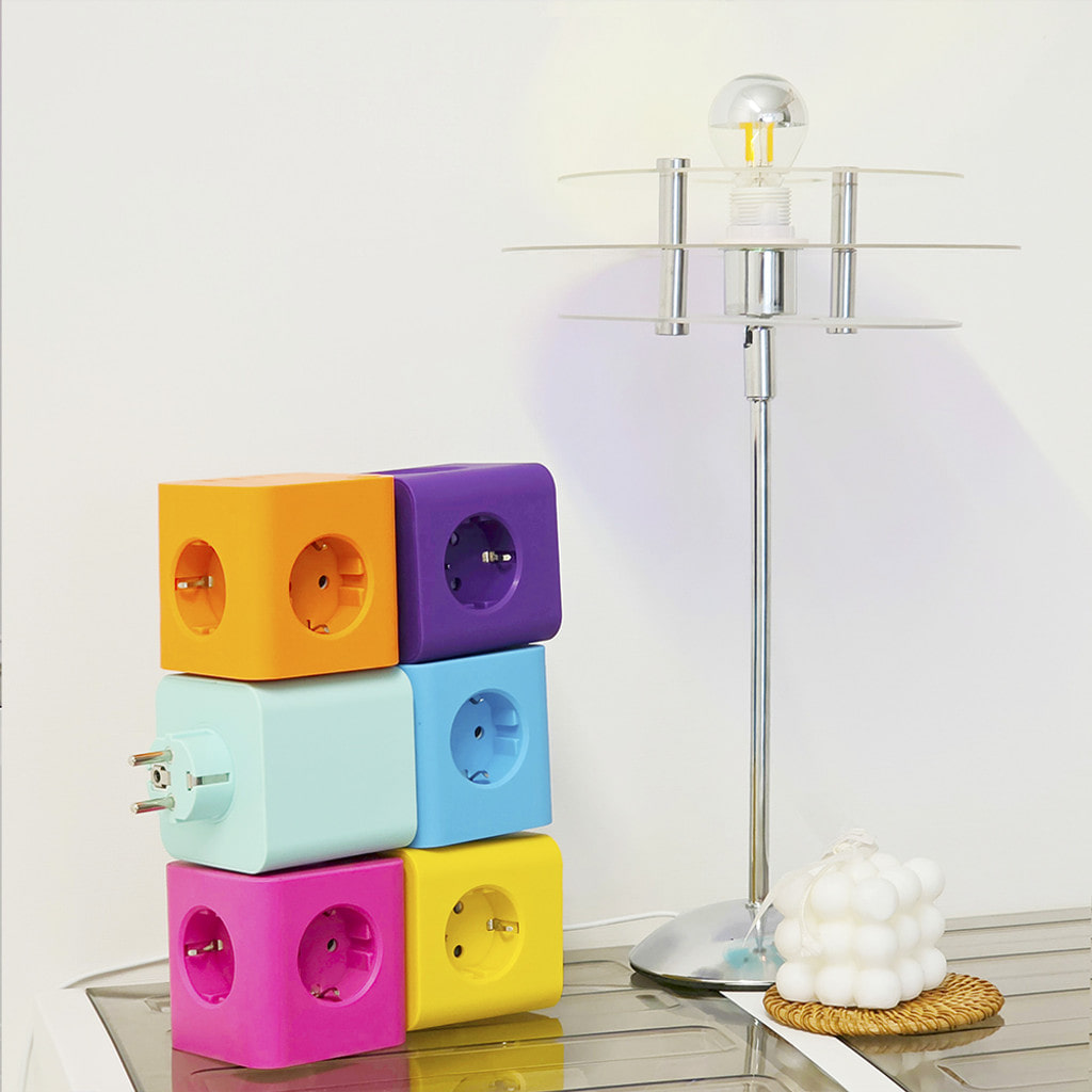 데코아르 비비드 도킹형 3구 USB 4포트 4000W 멀티 콘센트 큐브 고용량 멀티탭 - 상세 이미지 5