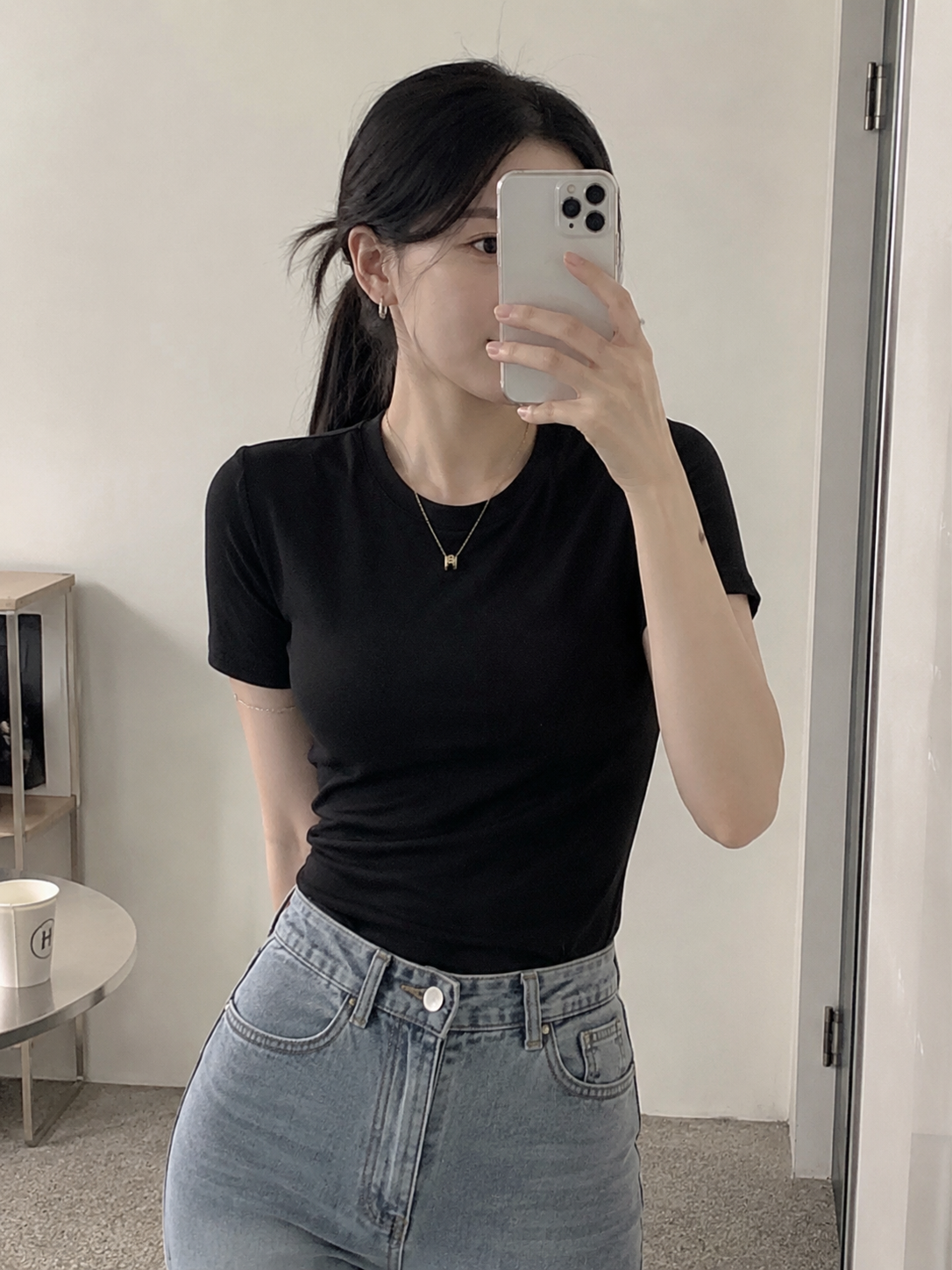 여성 슬림핏 반팔 티셔츠 레이어드 이너티 봄여름 기본티 블랙 블랙 M - 상품 이미지