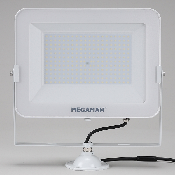 LED 고효율 사각 투광기 투광등 공장등 야외조명 간판등 MEGA 150W 화이트 메가맨 - 상세 이미지 3
