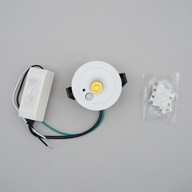 쎈룩스 LED 매입 센서등 로얀 5.5cm(2인치) COB 8W 움푹 다운라이트 플리커로우 가구 매립등 이미지 6