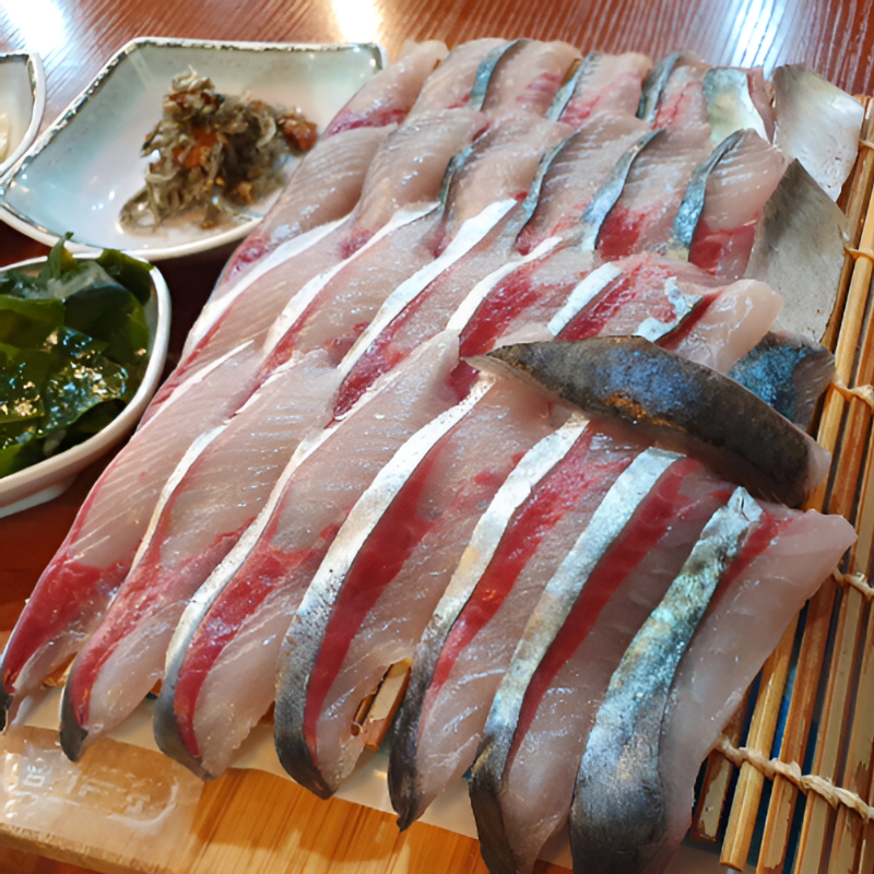 자연가득 통영 양식 고등어회 필렛 270g내외 / 손질전 500g 1미 - 상품 이미지
