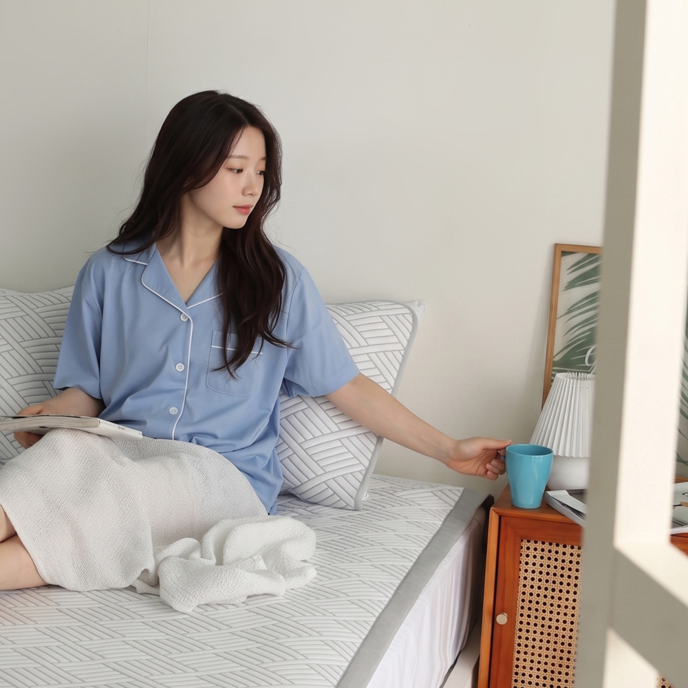 아이스 냉감패드 에어메쉬 쿨매트 여름 이불 쿨링 침대 패드 고정밴드 머레이 이미지 7