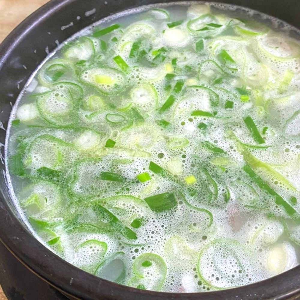 [갓성비]업소겸용 구수한 소머리곰탕 600g / 상온보관 캠핑용 간편조리 이미지 6