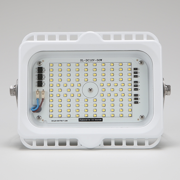 LED 투광기 투광등 공장등 선박 중장비 야외 공사 조명 써치라이트 DC12V 50W 삼립 - 상세 이미지 3