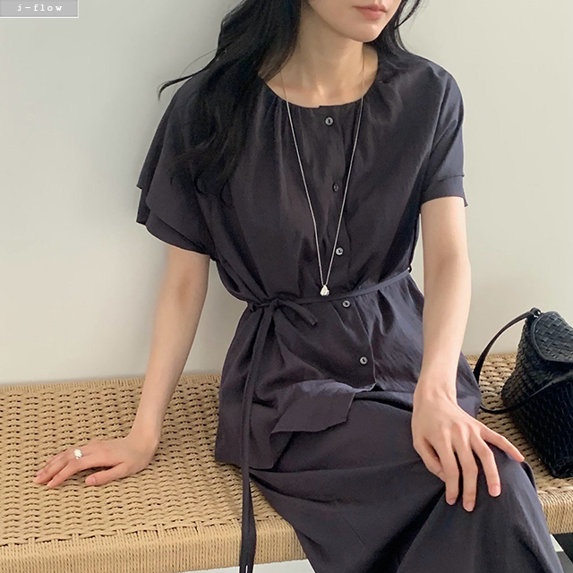 모어드 이중소매 나그랑 루즈핏 블라우스 3col 여름 라운드 하프 스트랩 셔링 제이플로우 - 상세 이미지 4