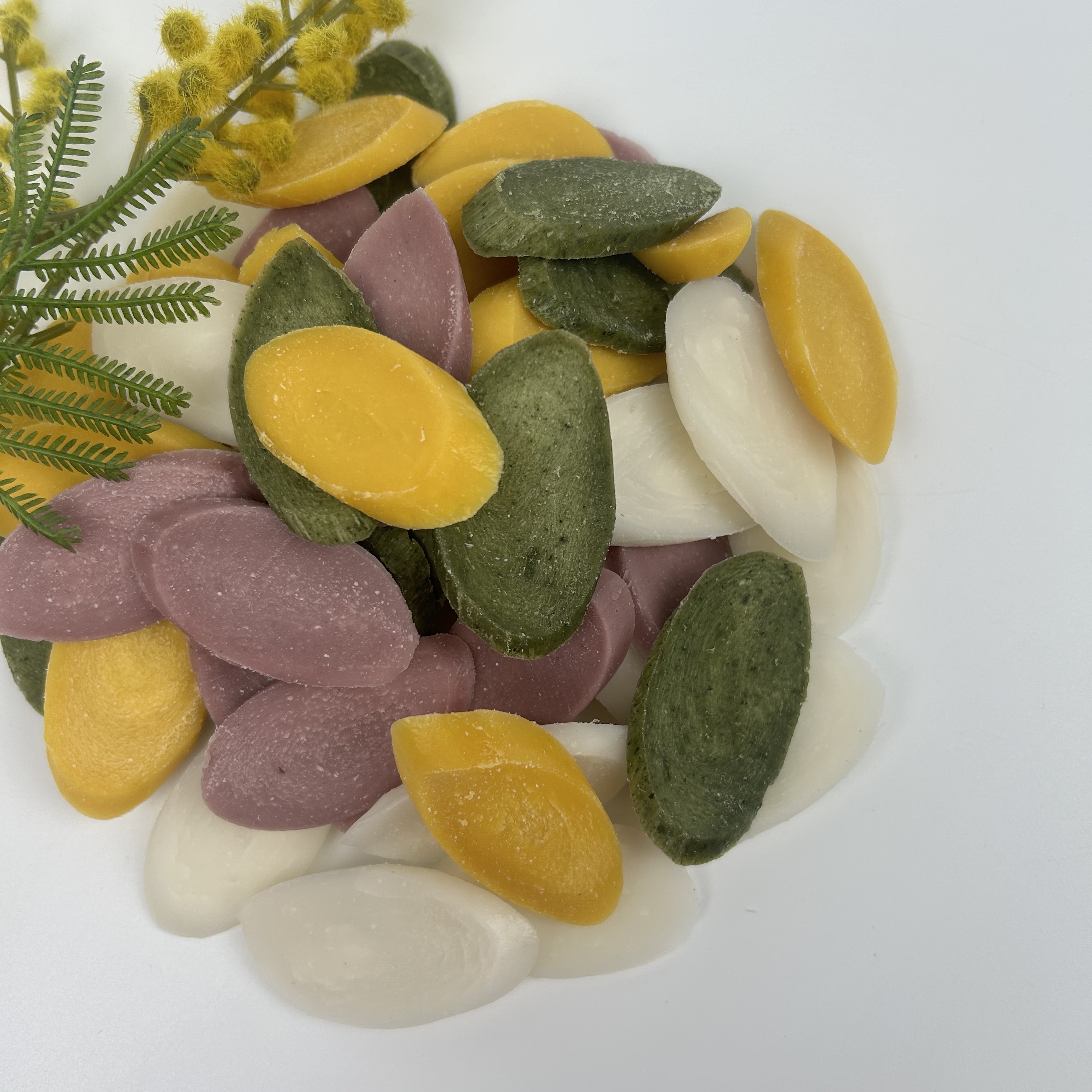 자연가득 우리쌀 흰 떡국떡 500g 오색 천연재료 떡국떡 500g - 상품 이미지