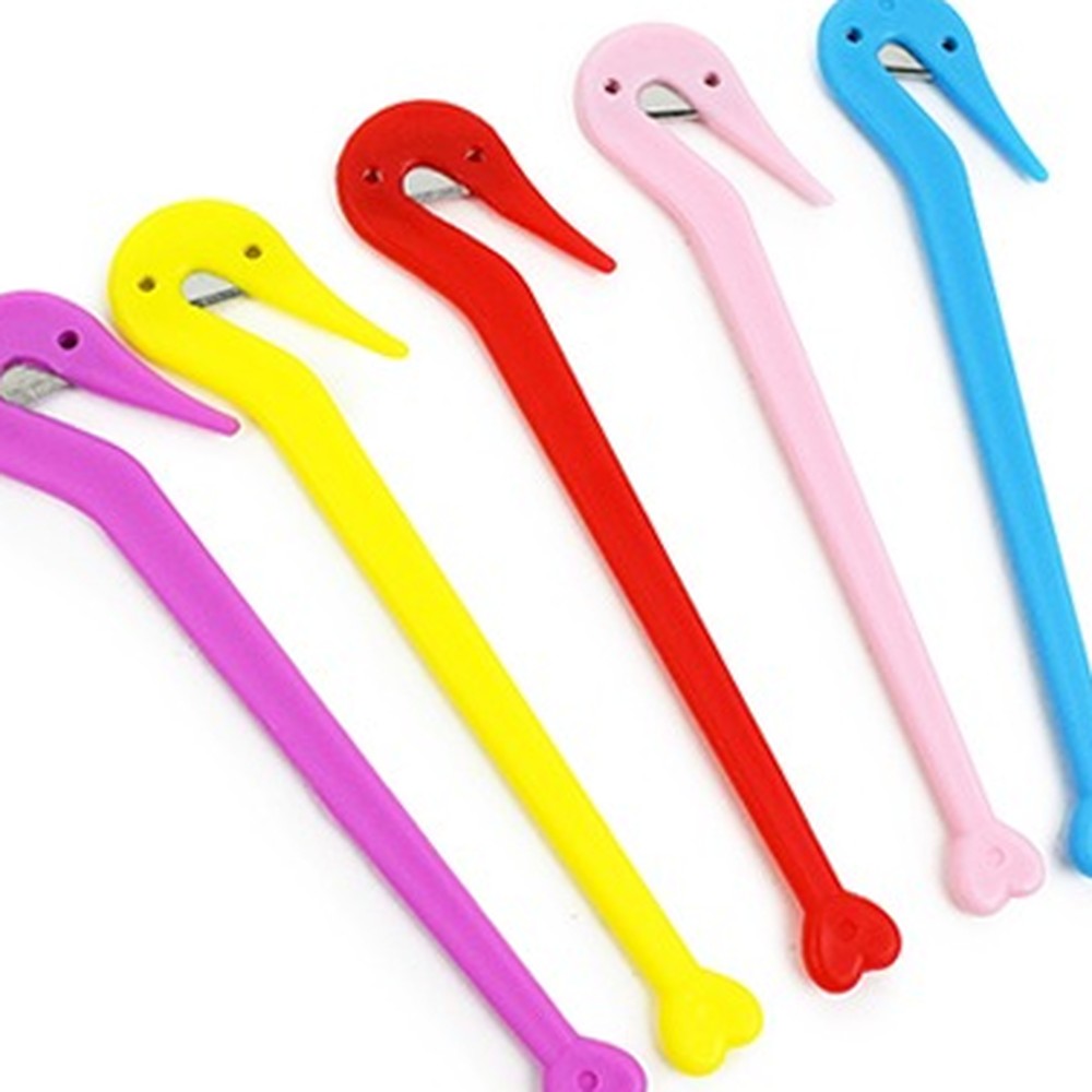 빠른절단헤어정리머리끈커터 안전칼날고무줄제거고무줄커터 간편사용머리끈제거 - 상품 이미지