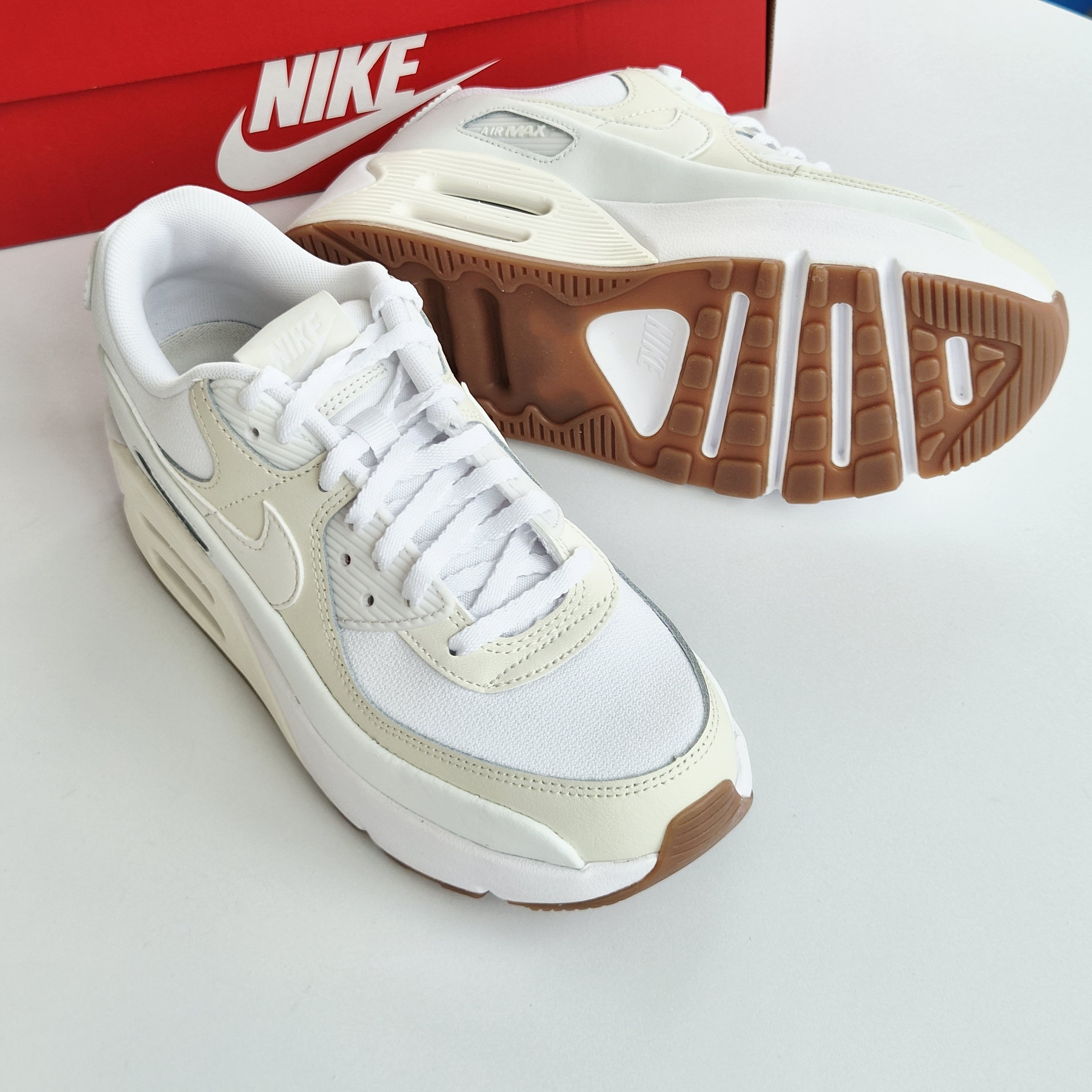 나이키 에어맥스 90 LV8 여성 키높이 운동화 FD4328-111 - 상세 이미지 4