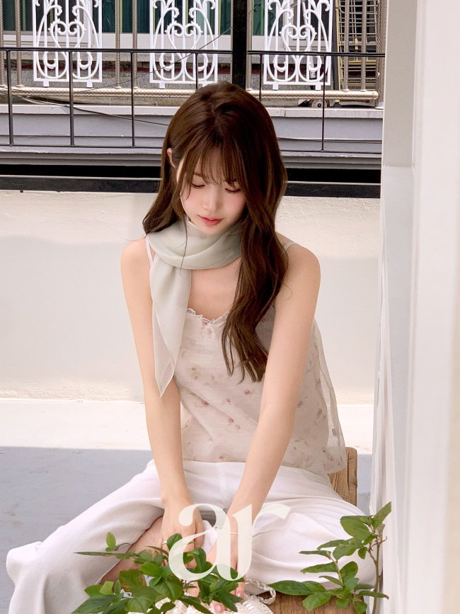 끈조절 밴딩 플라워 나시 블라우스 bs8830 - 상세 이미지 3