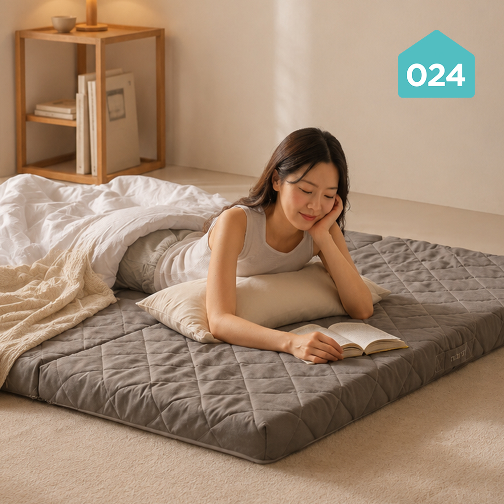 024홈 미니멀 단단한 손잡이 3단 접이식 토퍼 매트리스 8cm 퀸 - 상품 이미지
