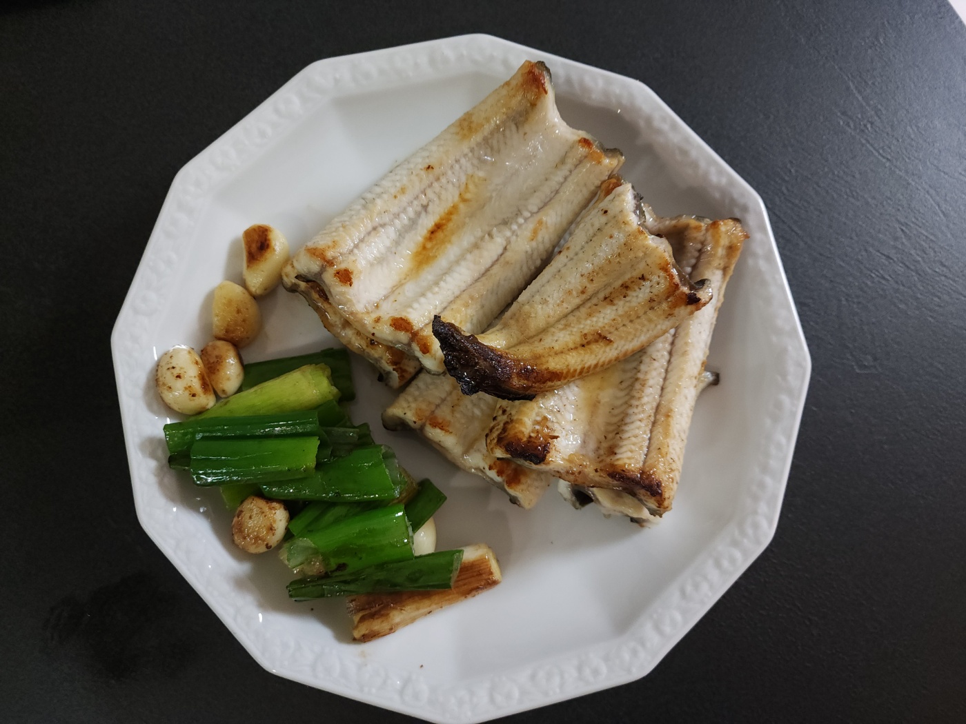 국산 풍천 장어 1kg 자포니카 민물장어 집에서 장어구이 초벌 택배 500g (손질후 300g) 상품 이미지