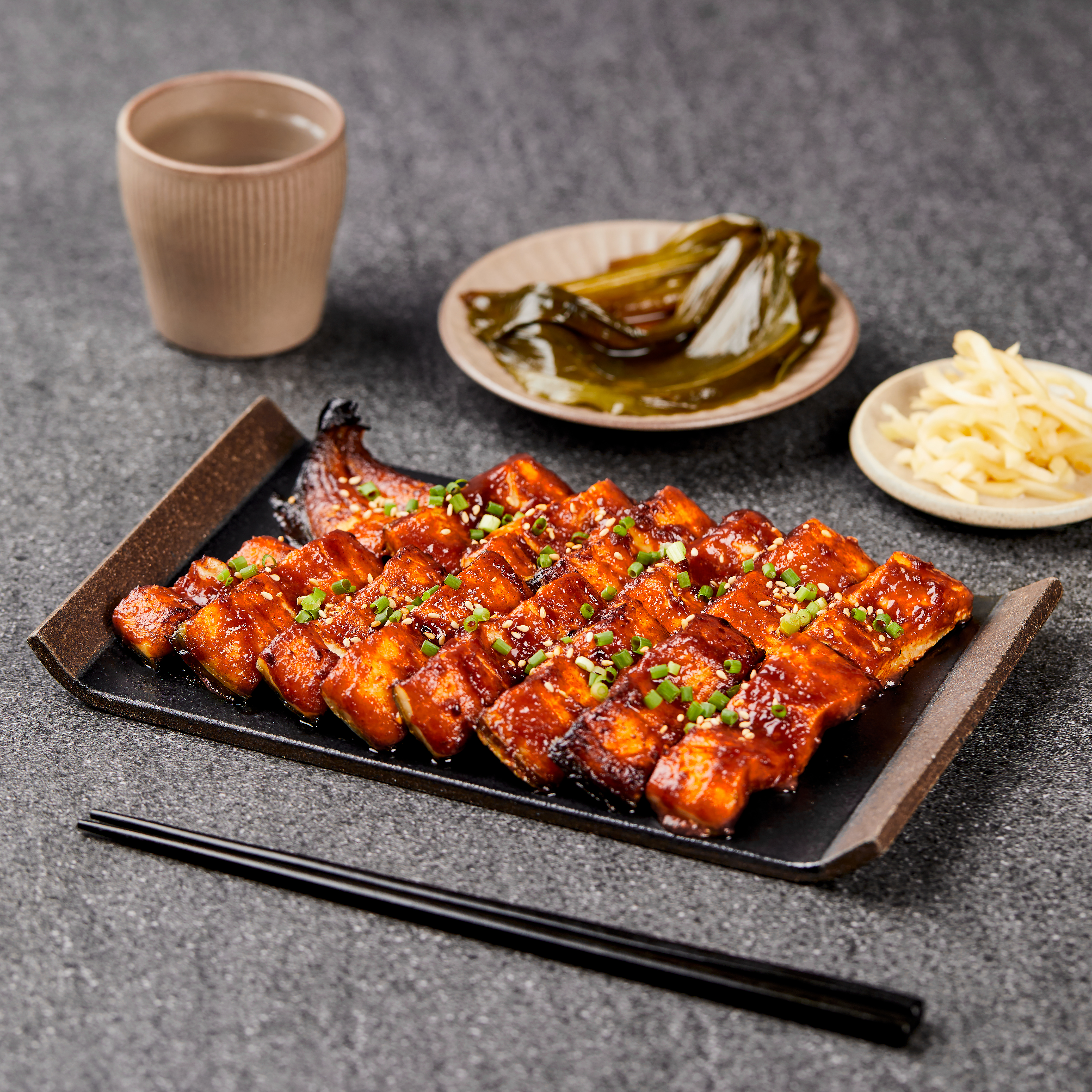 국산 풍천 장어 1kg 자포니카 민물장어 집에서 장어구이 초벌 택배 500g (손질후 300g) 상품 이미지