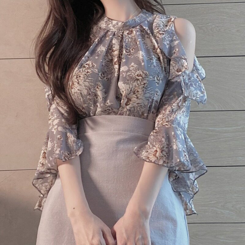 러블리 쉬폰 오프숄더 블라우스 플라워 프릴 탑 상의 꽃 무늬 여성 나팔 칠부소매 - 상세 이미지 2