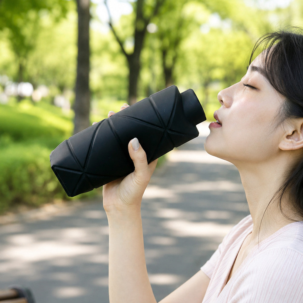 접이식 실리콘 텀블러 700ml 여행 출장 등산 캠핑 폴더블 접는 가벼운 휴대용 물병 - 상세 이미지 5