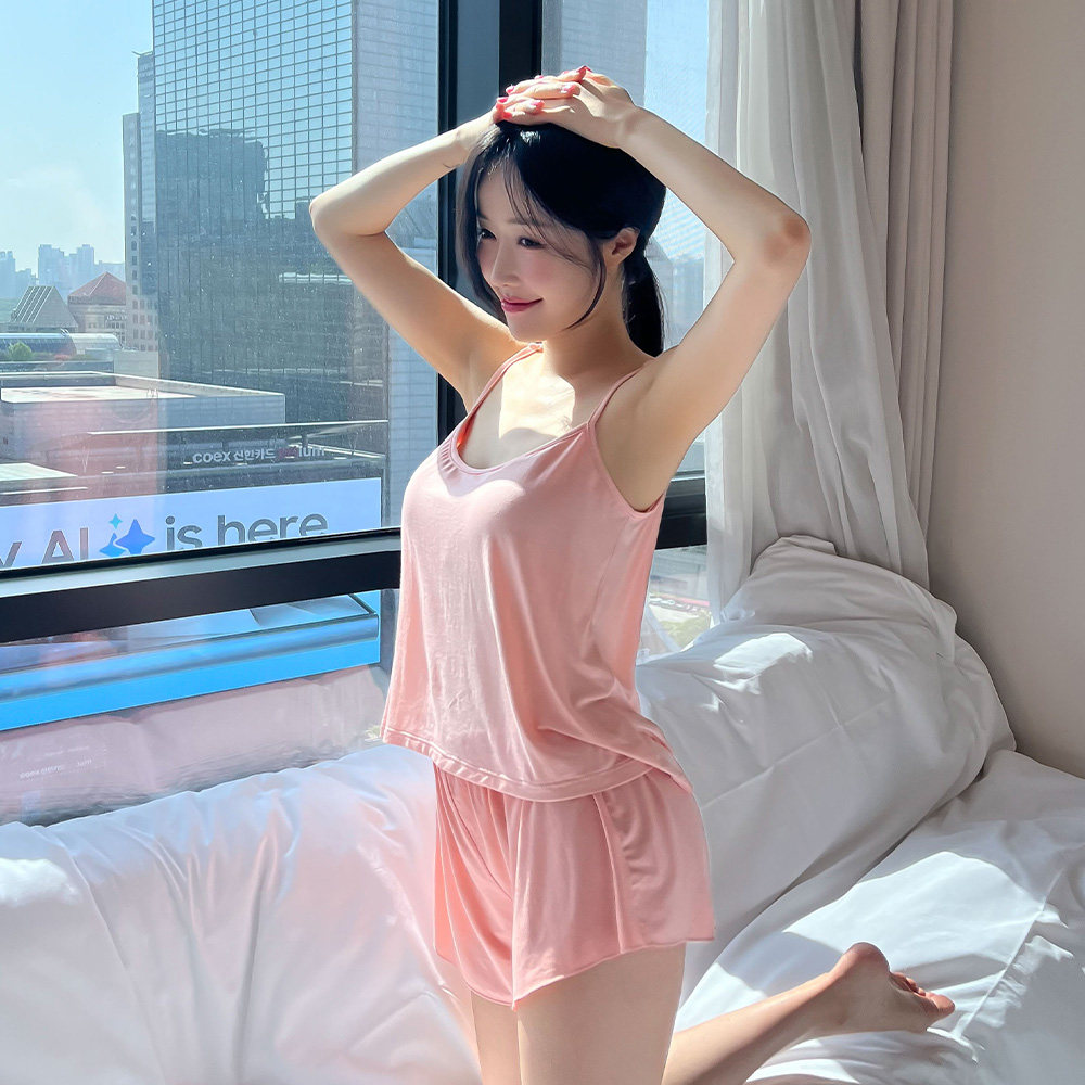 [N배송]크라시앙 캡내장 찰랑 텐셀 파자마 여성 편한잠옷 홈웨어 브라탑 여름잠옷세트 - 상품 이미지