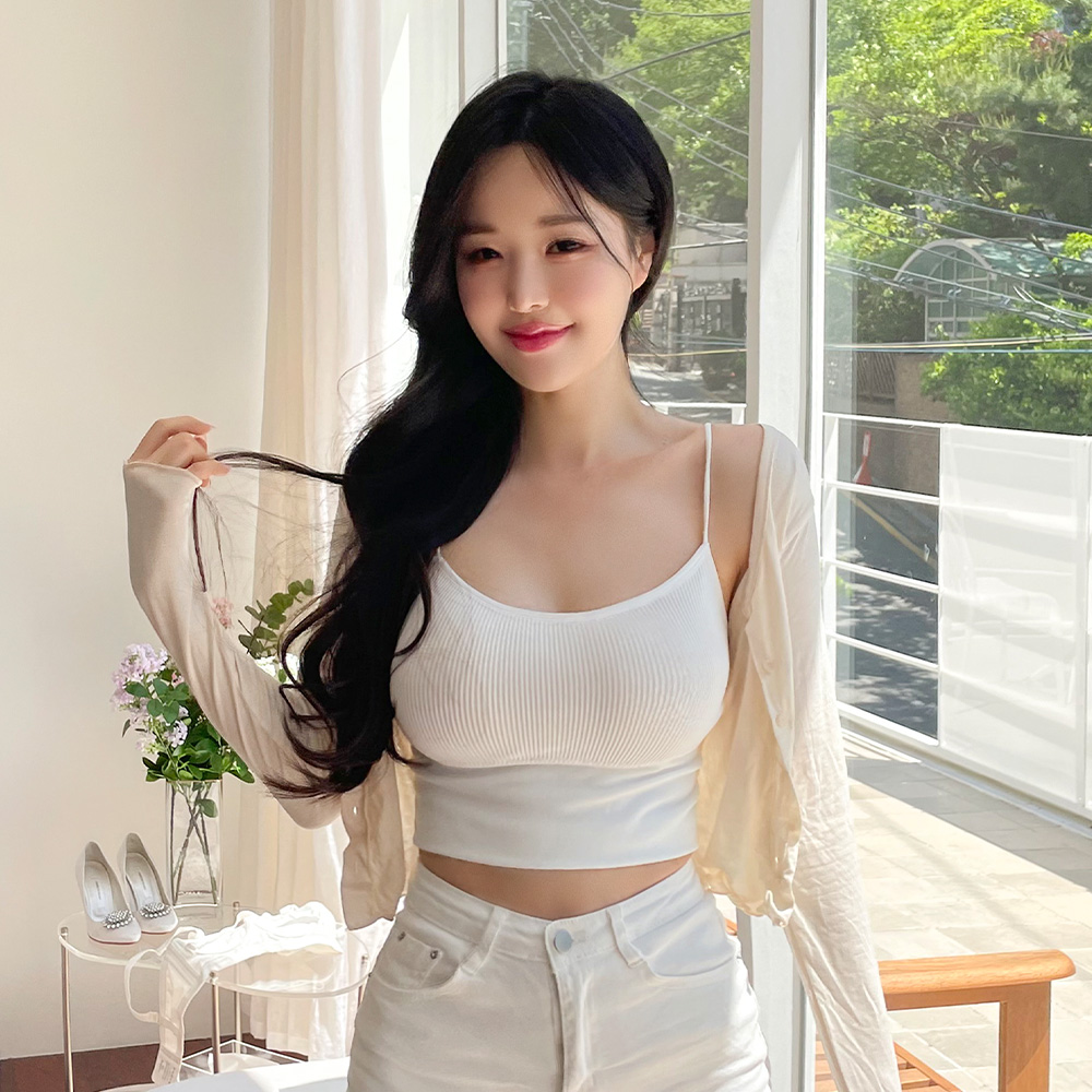 [N배송]크라시앙 2cm 볼륨 캡내장 골지나시 민소매 나시탑 브라탑나시 - 상품 이미지