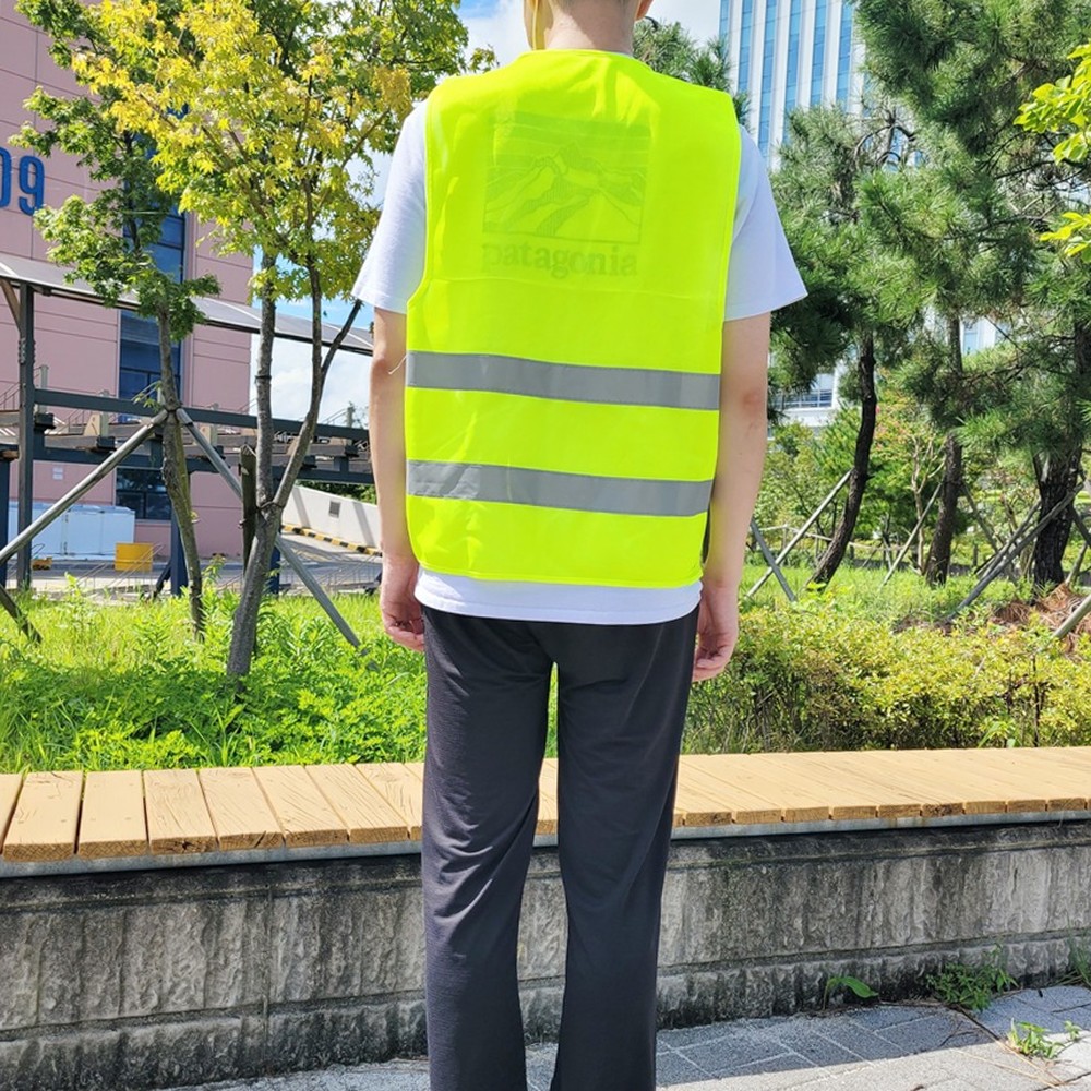 넉넉한사이즈야간작업야광조끼 풀발광안전관리반사조끼 스카치처리공사현장 - 상품 이미지