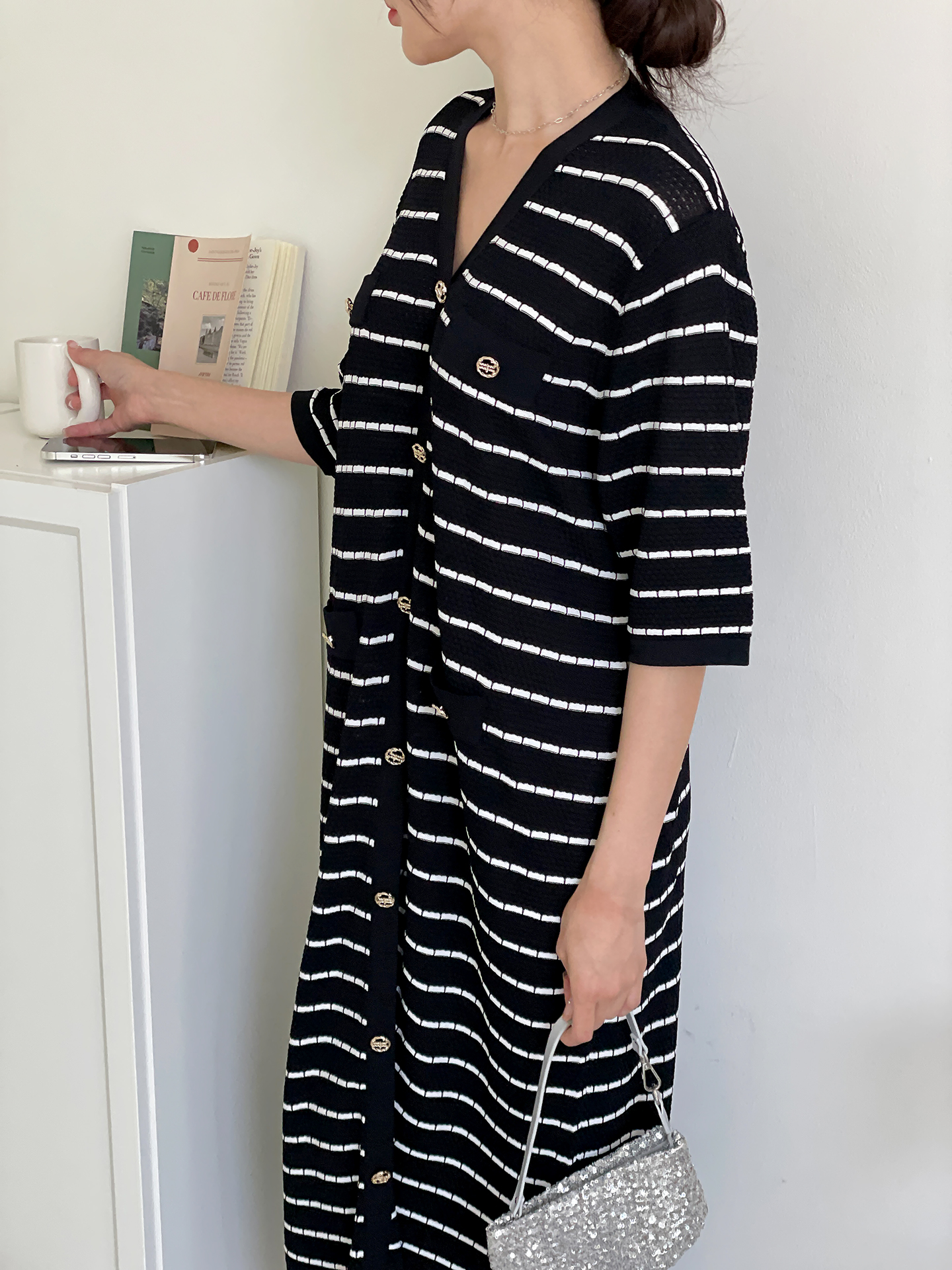 니트벨르 스트라이프 반팔 금장단추 맥시 니트 원피스 - 상세 이미지 5