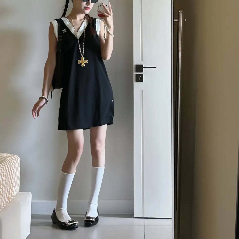 아디다스 OG 2WAY 브이넥 슬리브리스 OPS W 3color 블랙 화이트 민트 - 상세 이미지 2