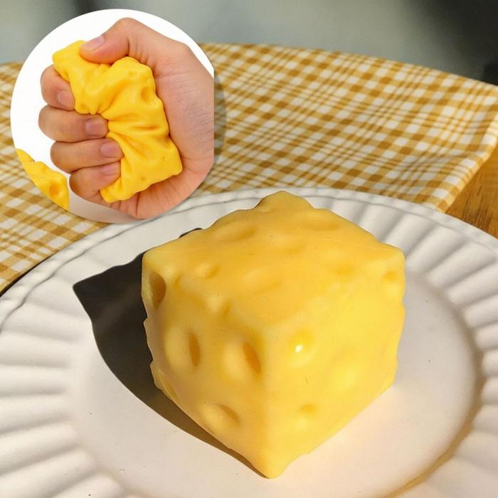 티키탭 7cm 꾸덕 말랑이 치즈 크런치 슬랑이 촉감놀이 스트레스해소 말랑이 스퀴시, 1개 - 상품 이미지