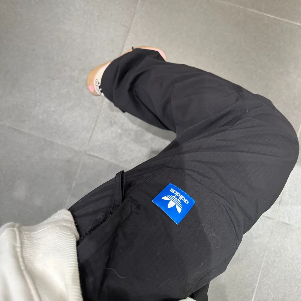 아디다스 시티 클로바 스트리트 팬츠 파라 트루퍼 트레이닝 바지 우븐 블랙 JC6837 - 상세 이미지 4