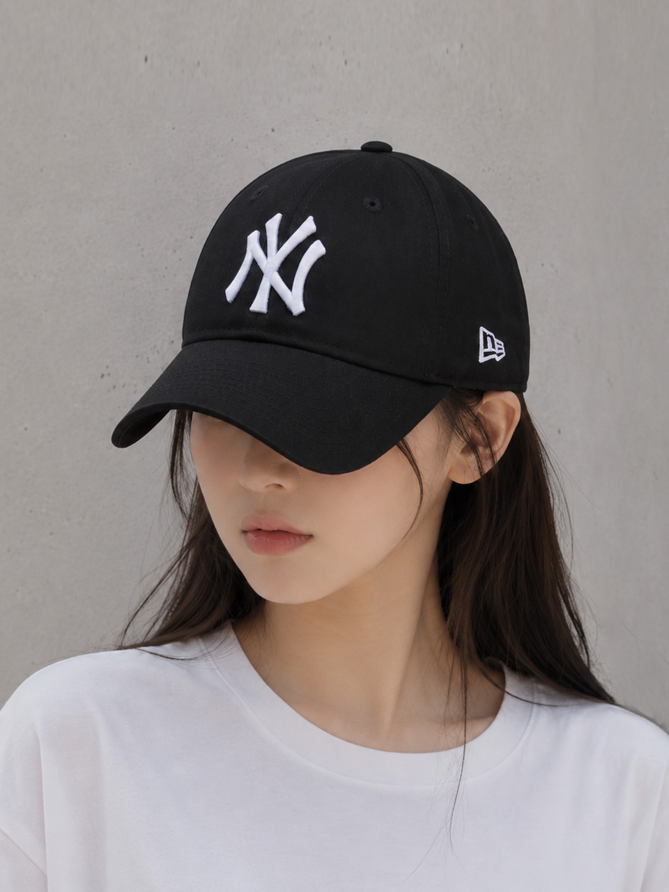 뉴에라 MLB 모자 뉴욕 양키스 9포티 에센셜 볼캡 GS 블랙 10879076 - 상세 이미지 5