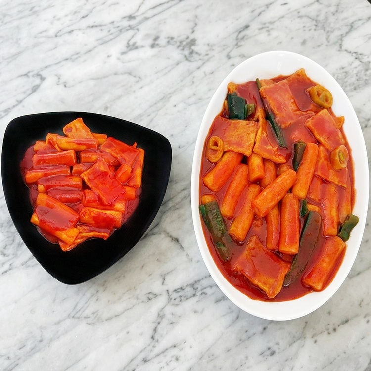 라투이 화들짝 매운 떡볶이 250g 캠핑 낚시 차박 간식 빨간 밀키트 - 상세 이미지 2