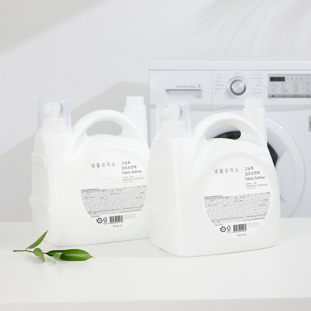 생활공작소 향 오래가는 드럼세탁기 섬유유연제 퍼퓸 5.5L 이미지 2