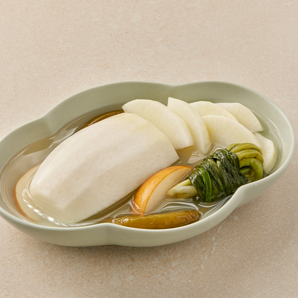 전주찬방 옛날식 동치미 2kg, 1개 - 상품 이미지