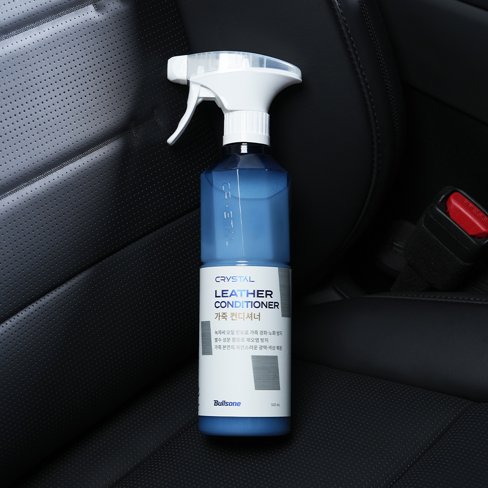 [불스원] 크리스탈 차량 가죽 컨디셔너 자동차 시트 관리 보호제 보습제 오염방지 500ml - 상세 이미지 3