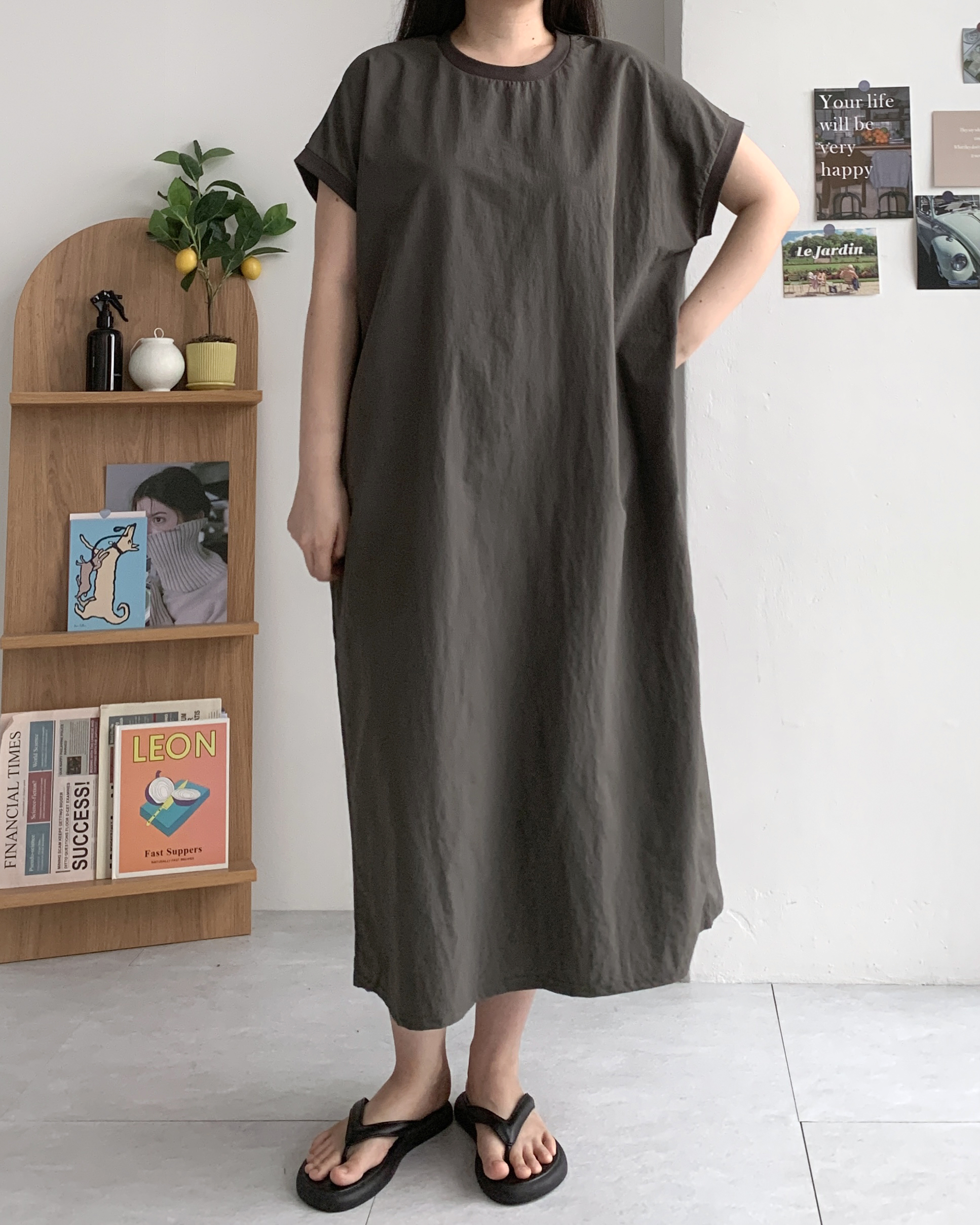 시보리 캡소매 바스락원피스 나일론원피스 루즈핏원피스 - 상세 이미지 2