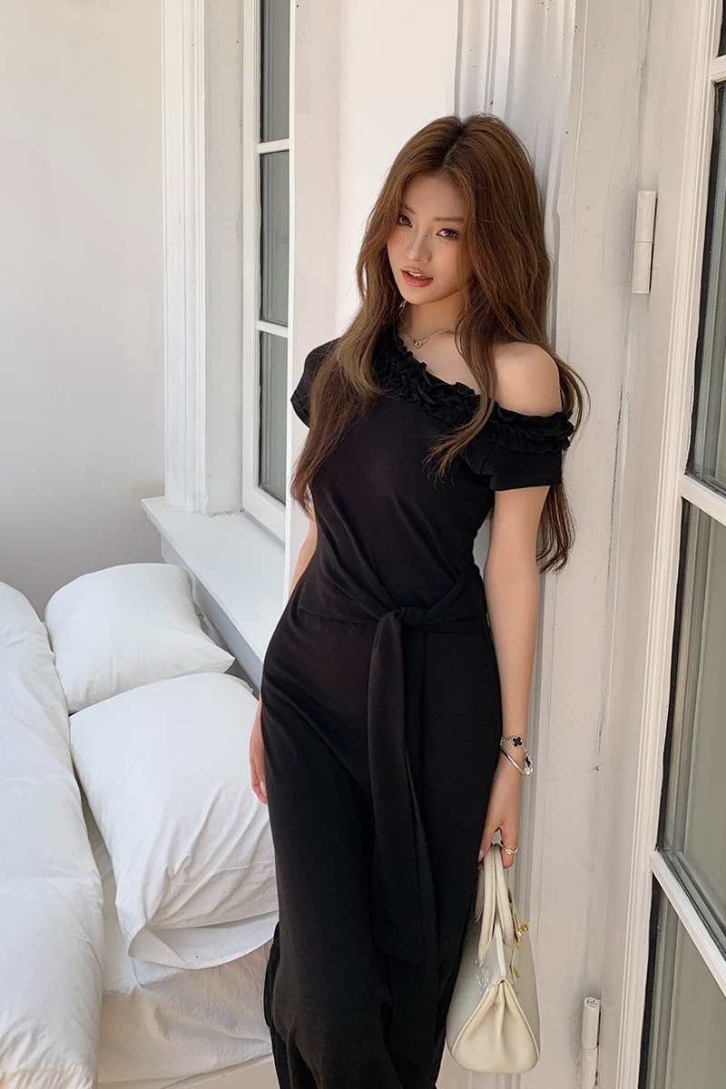 여름 원 오프숄더 셔링 롱 원피스 슬림핏 휴양지 휴가룩 이미지 6