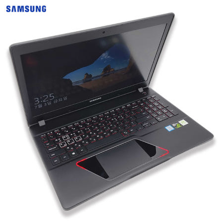 [중고]삼성 i7 HQ RAM 16GB GTX 1060 1.2TB 15.6인치 게이밍 노트북