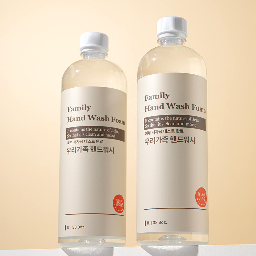 엄마랑아기랑 우리가족 핸드워시 폼 손세정제 1L 2개 가격 추이 엄마랑아기랑 공식몰 엄마랑아기랑 우리가족 핸드워시 폼 손세정제 1L 2개 - 최저가 11,000원