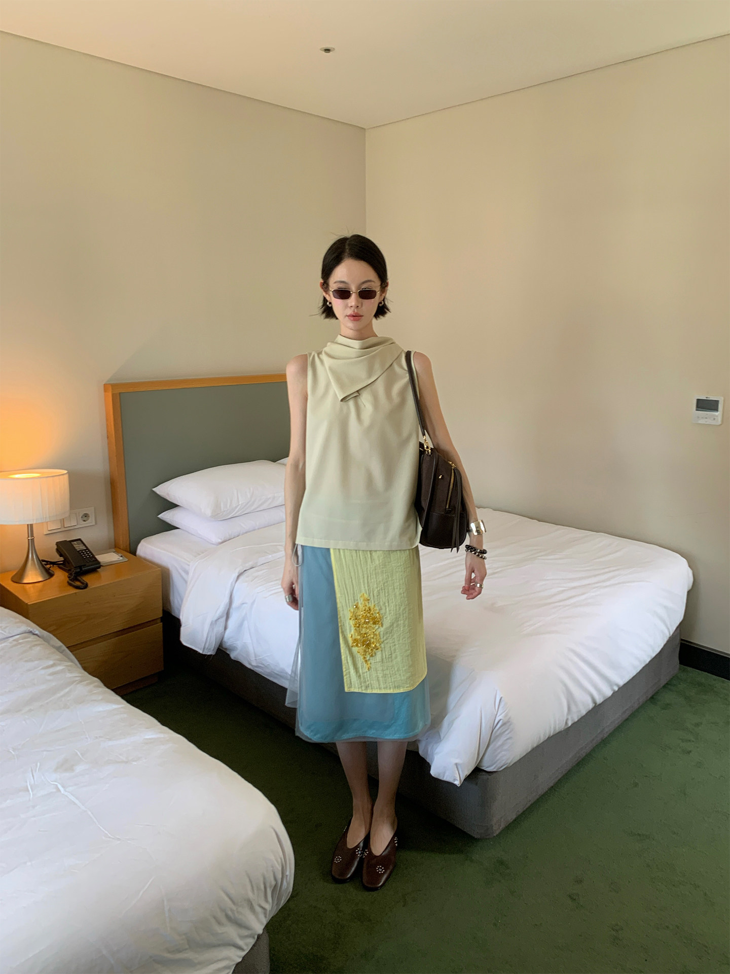 MONA 여성 스커트 봄 여름 새틴 시스루 롱스커트 치마 - 상세 이미지 2