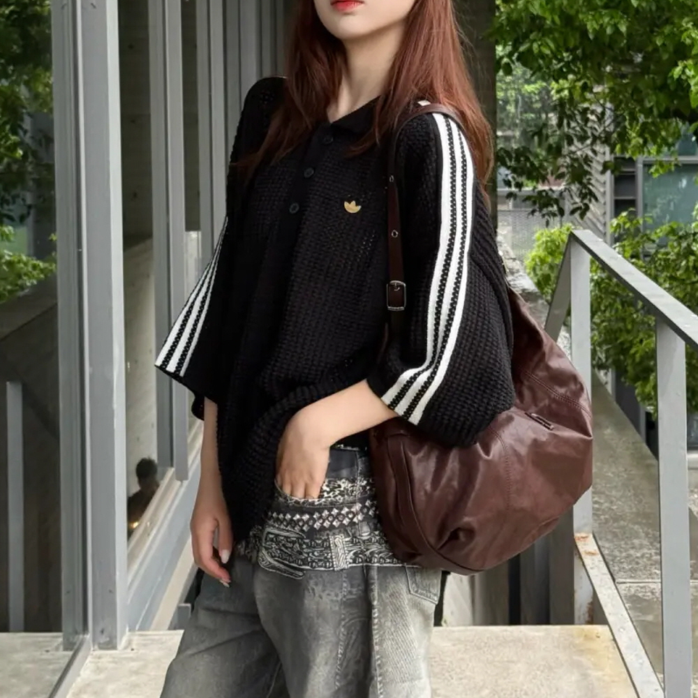 아디다스 오리지널 루즈핏 와플 니트 피케 카라 반팔티셔츠 블랙 KE5815 이미지 8