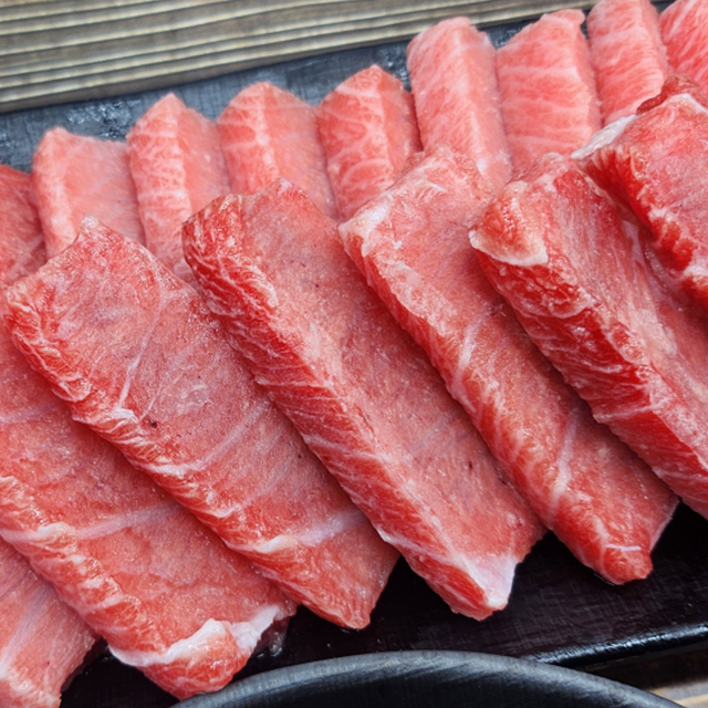 토해원 참치 세미도로 필렛 냉동 횟감 사시미용 참다랑어 중뱃살 블록 500g 내외 - 상품 이미지