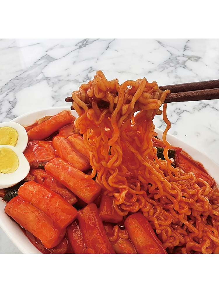 라투이 화들짝 매운 떡볶이 500g 캠핑 낚시 차박 간식 빨간 밀키트 이미지 8