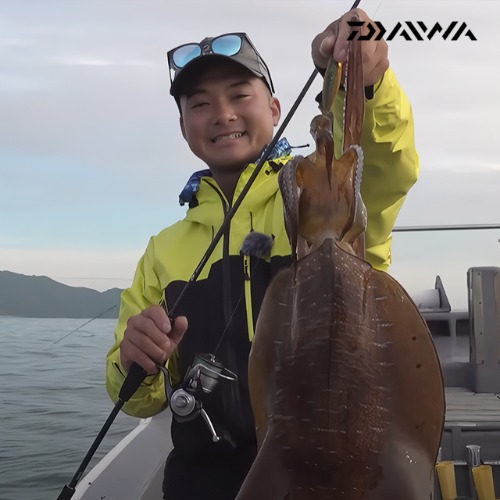 한국다이와 에메랄다스 EX 보트 65MLMS-SMT W, 1.96m - 상품 이미지