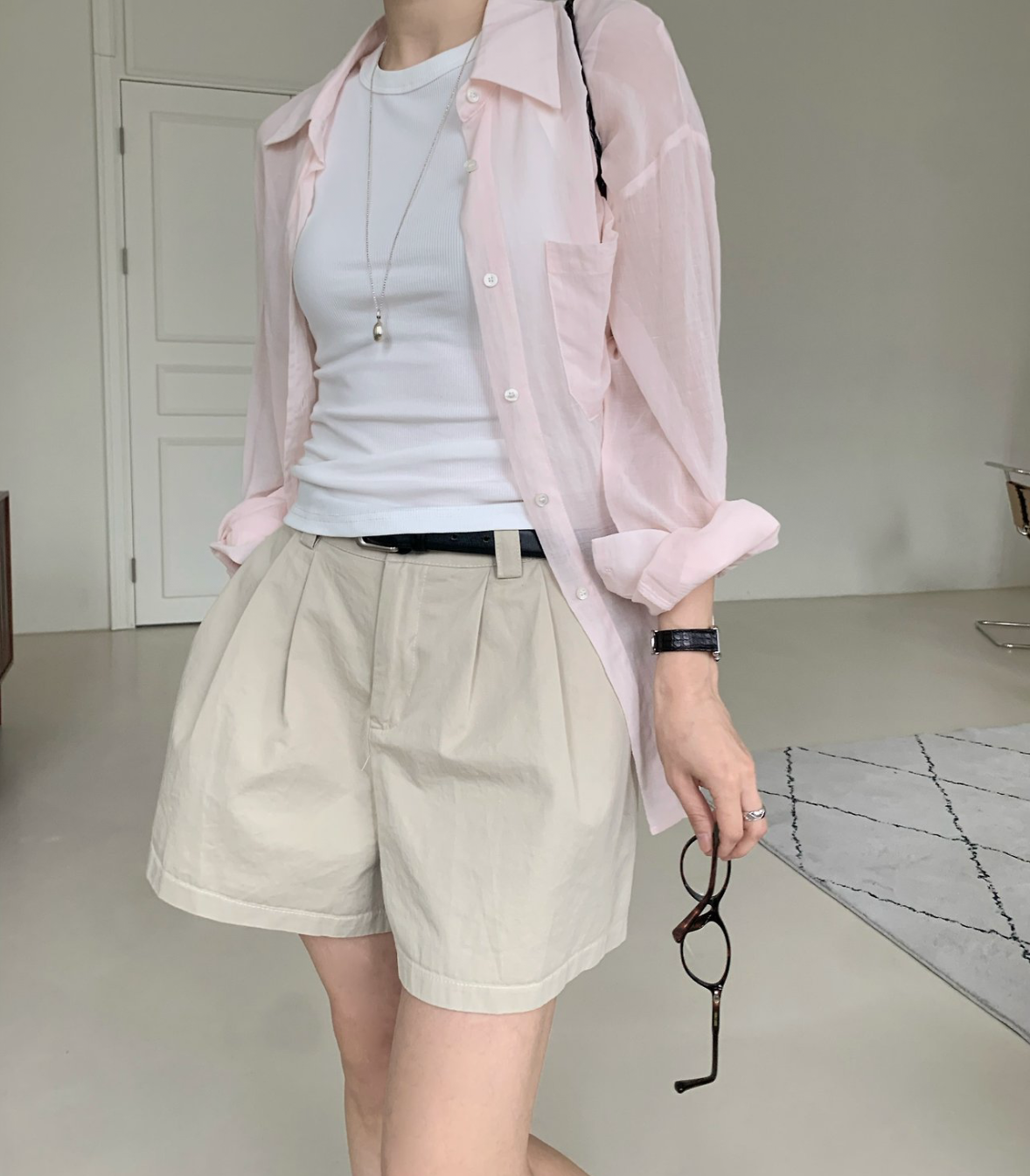 러피 린넨셔츠 여성 여름 시스루 루즈핏 카라 긴팔 남방 살안타템 커버업 데일리 이미지 6