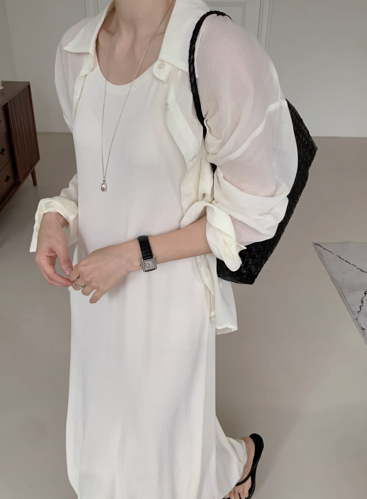 러피 린넨셔츠 여성 여름 시스루 루즈핏 카라 긴팔 남방 살안타템 커버업 데일리 - 상세 이미지 4