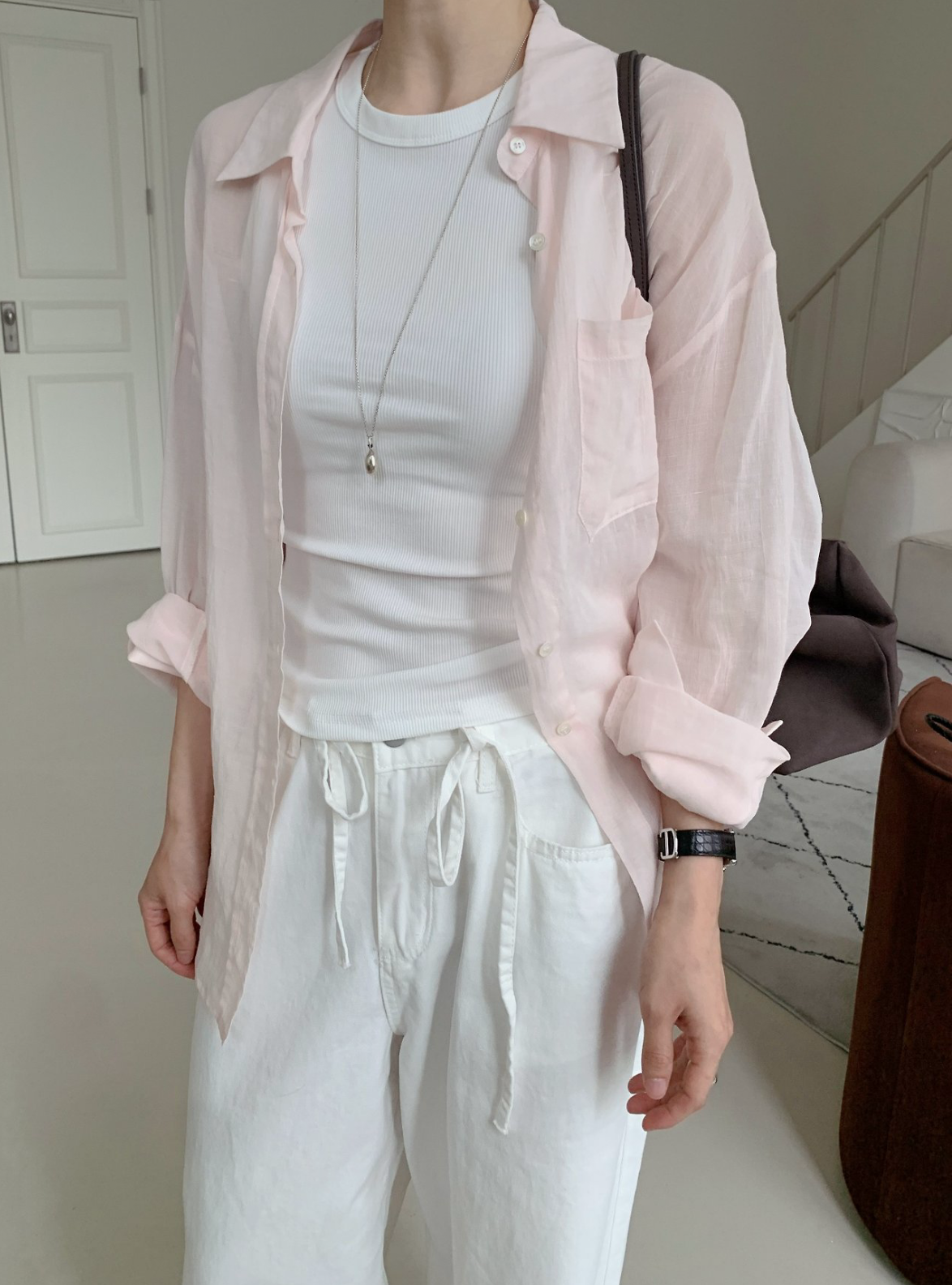 러피 린넨셔츠 여성 여름 시스루 루즈핏 카라 긴팔 남방 살안타템 커버업 데일리 - 상세 이미지 5