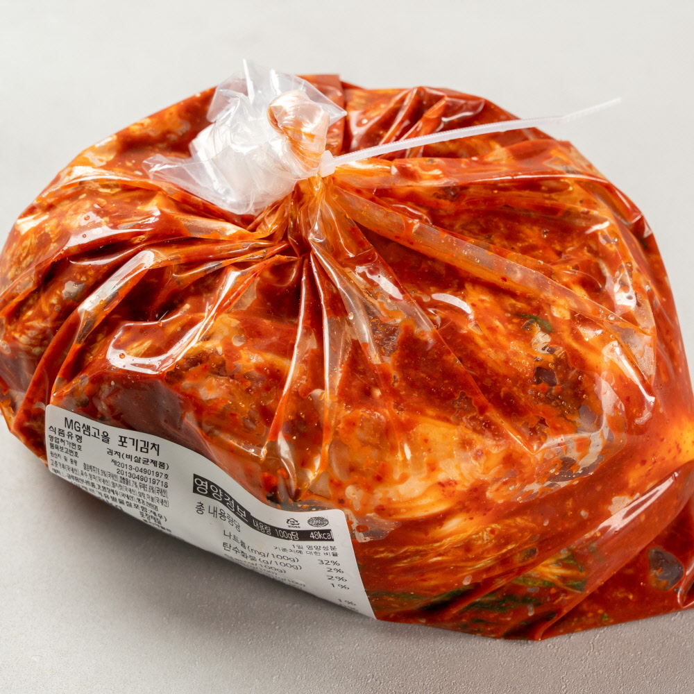 국산 재료 100% 샘고을 배추김치 포기 보쌈 김치 2kg, 1개 - 상세 이미지 2